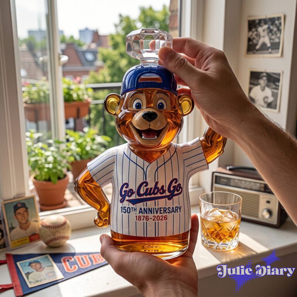 Chicago Cubs Mascot Bear 150th Anniversary Whiskey Bottle Chicago Cubs Mascot Bear 150th Anniversary Whiskey Bottle