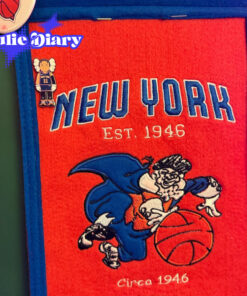Jalen-Brunson-Knicks-KAWS-Button-Pin-14.jpg