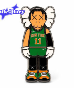 Jalen-Brunson-Knicks-KAWS-Button-Pin-8.jpg