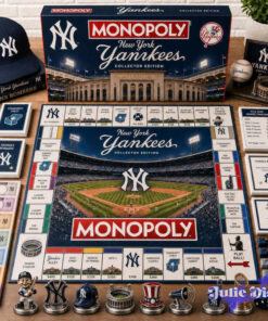 New York Yankees Monopoly Board Game New York Yankees Monopoly Board Game