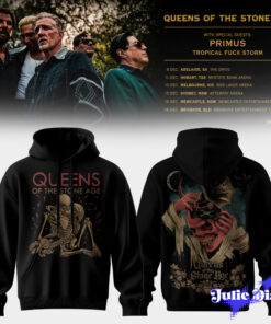 Queens-of-the-Stone-Age-_-Queens-of-the-Stone-Age-_26-Tour-Hoodie-_-Tee-3.jpg